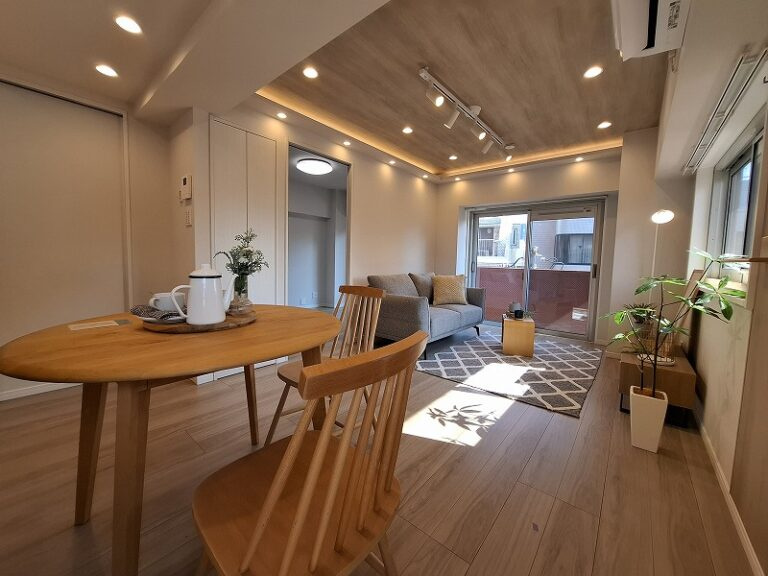 ダイアパレス高田馬場の居間・リビング