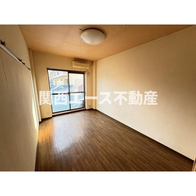 【寝室】 | SEPTILE佐堂