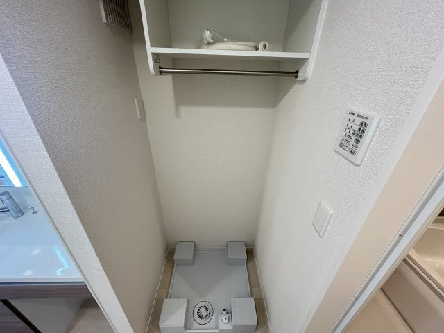 【その他】 | Ｃｏｃｏｏｎｉａ | 洗濯機置場です