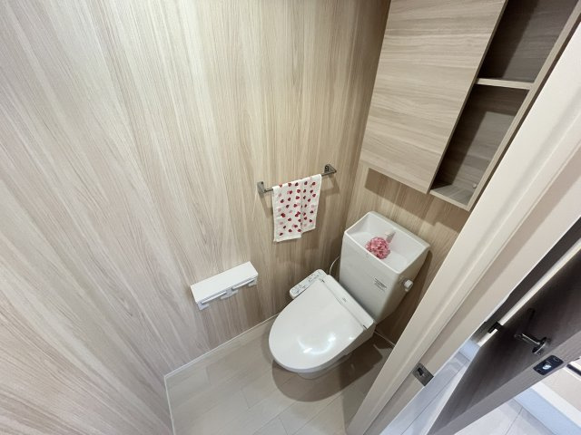 【トイレ】 | Ｃｏｃｏｏｎｉａ | ゆったりとした空間のトイレです