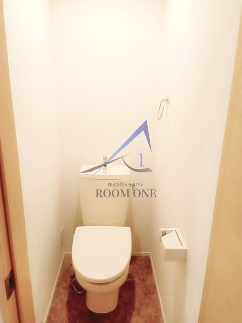 オレンジティのトイレ|トイレです。