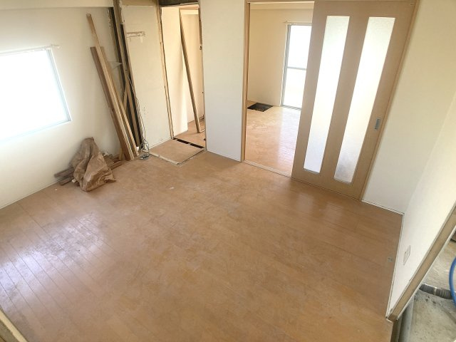 ラムール西山町の居間・リビング|只今リノベーション中です
