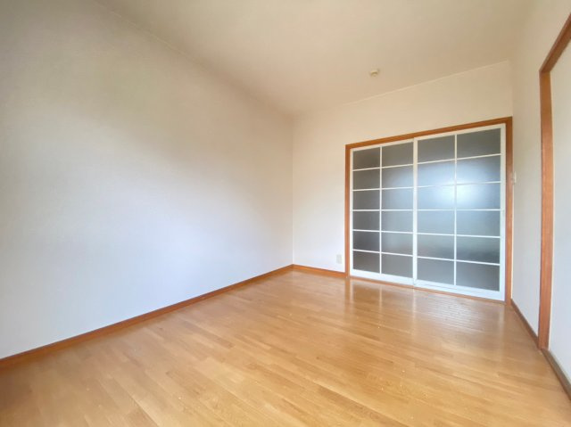 【寝室】 | セントラル市原