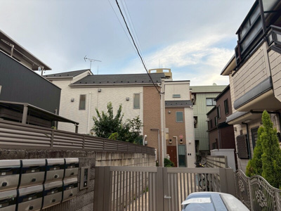 【エントランス】 | サークルハウス