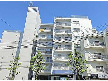 牛田グランドハイツの外観
