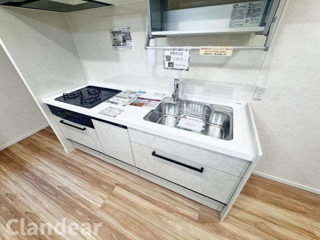 ディナ・スカーラ船堀のキッチン|ドキドキの新生活も、安心してスタート。ぴったりの住まいを見つけませんか？クランディアが一緒に住まい選びをサポートします‼　まずは、お気軽にお問合せください　＃クランディア