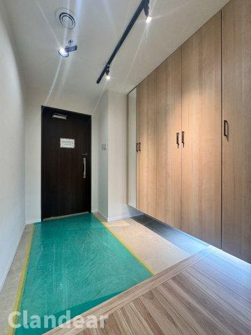 ディナ・スカーラ船堀の玄関|ドキドキの新生活も、安心してスタート。ぴったりの住まいを見つけませんか？クランディアが一緒に住まい選びをサポートします‼　まずは、お気軽にお問合せください　＃クランディア