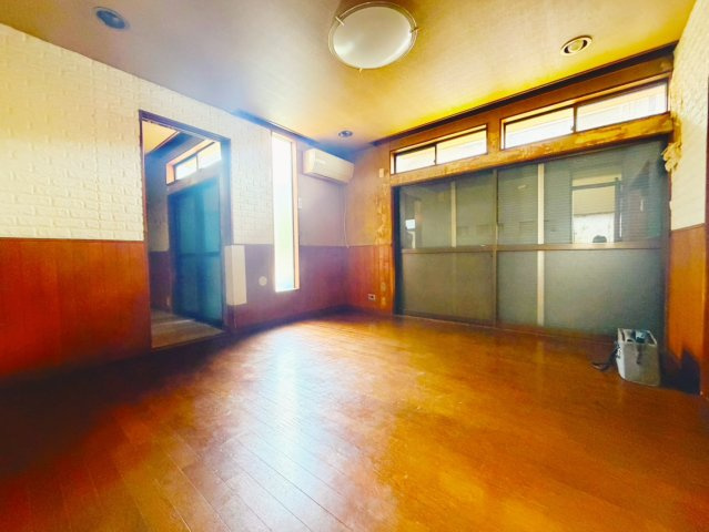 比企郡小川町　中古住宅の洋室