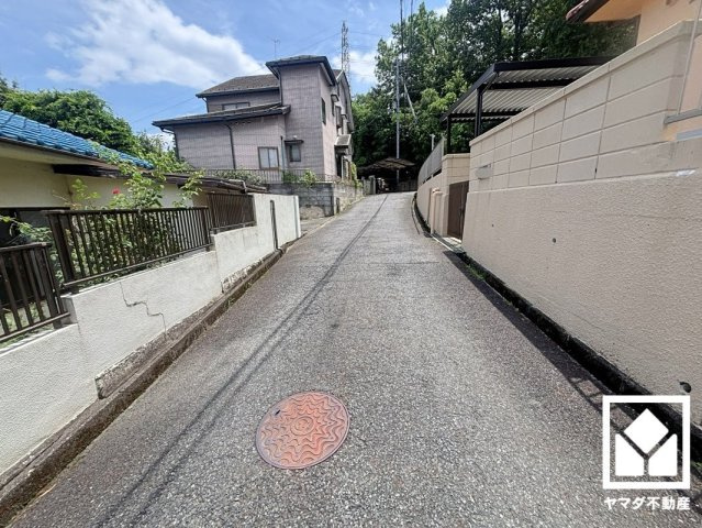 大津市富士見台の前面道路含む現地写真
