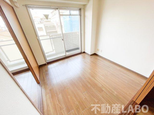 オークコート殿辻の洋室