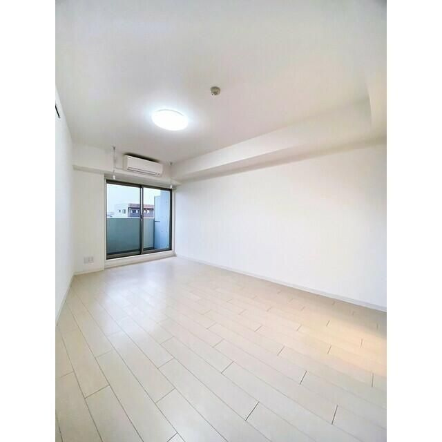 Ｂｅｖｅｒｌｙ　Ｈｏｍｅｓ　下赤塚の居間・リビング