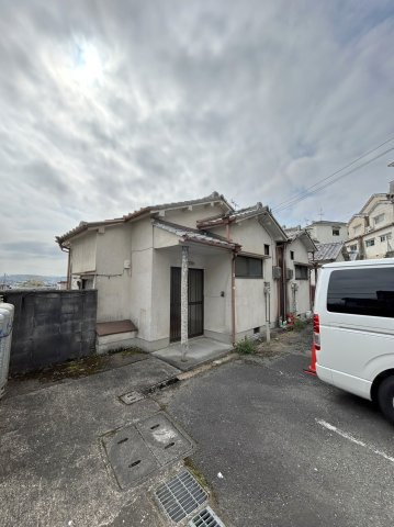 丸山住宅5号の駐車場