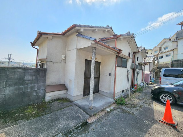 丸山住宅5号の外観