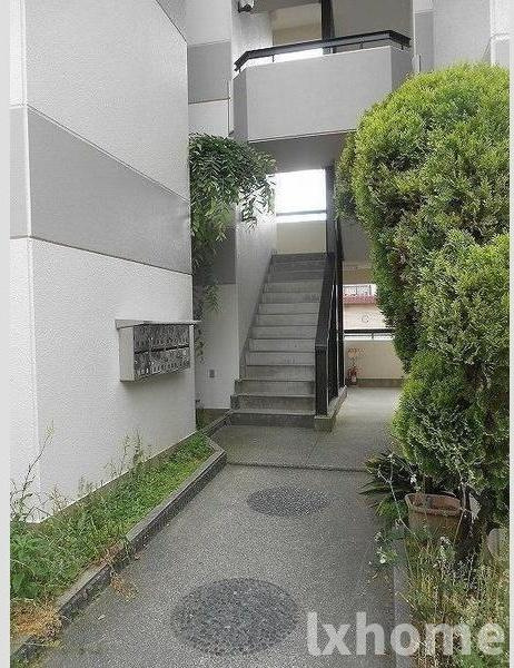 マンション・アメニティPartIIのエントランス|ゆとりのあるエントランスです