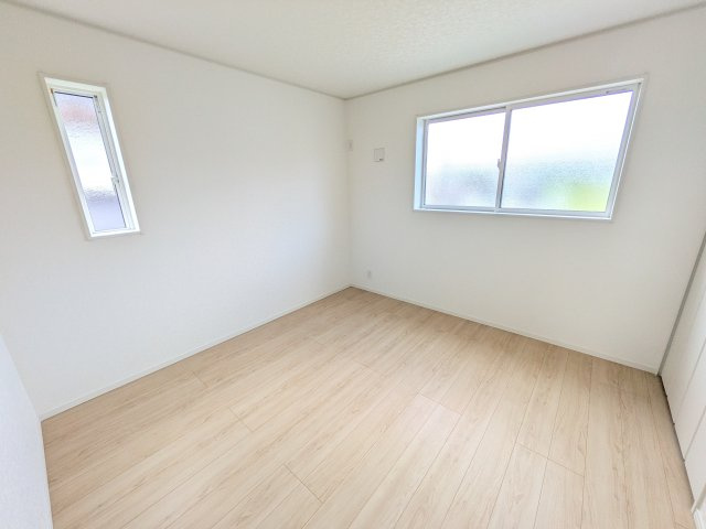 日立市川尻町　第7　新築戸建て　1号棟の洋室|陽当たりの良い明るい洋室です♪