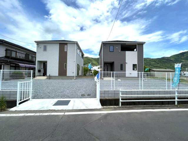 新築戸建　千曲市内川　全2棟の外観