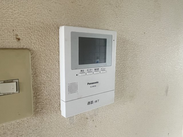 【セキュリティ】 | サンロイヤル神垣 | モニター付きインターホンです