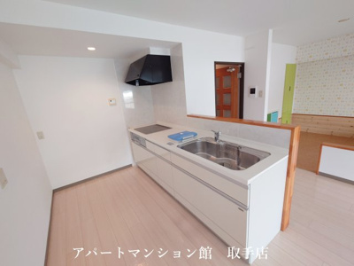 【キッチン】 | リバーサイドヒルズ