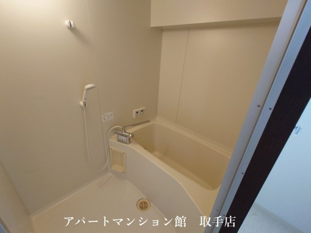 リバーサイドヒルズの浴室