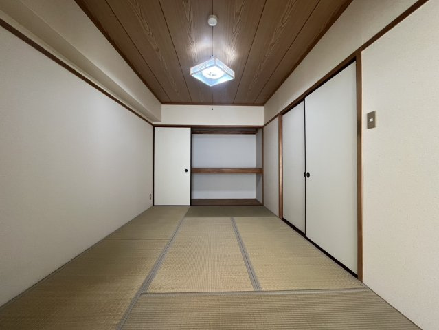 グレーヒル嵐山の和室