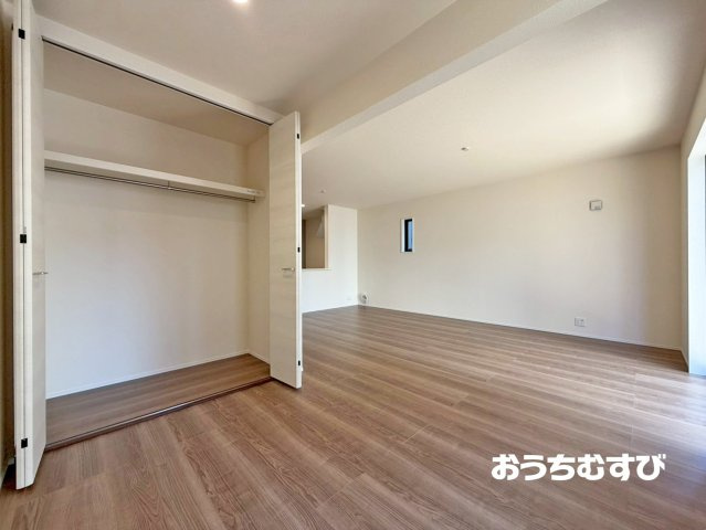 名古屋市北区楠第2(全7棟)の居間・リビング