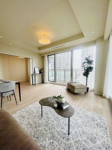 W comfort Towers EASTの居間・リビング