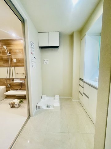 W comfort Towers EASTの脱衣所