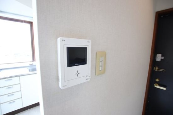 グランフォークスⅠ鷹翔の玄関