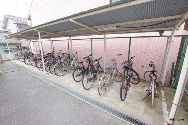 エスリード新大阪第6　仲介手数料無料の駐車場