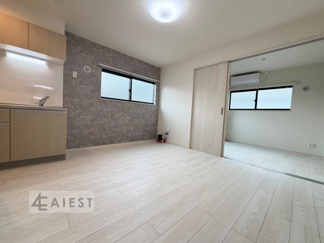 Maison TERA RITAの居間・リビング