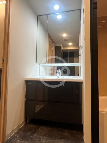 S-RESIDENCE松屋町asence　中央小学校区の独立洗面台|S-RESIDENCE松屋町asence　独立洗面台
