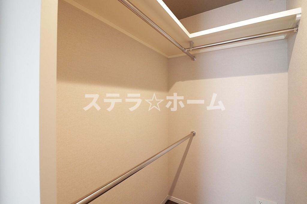 クレール八戸ノ里ソレイユの収納|WICです