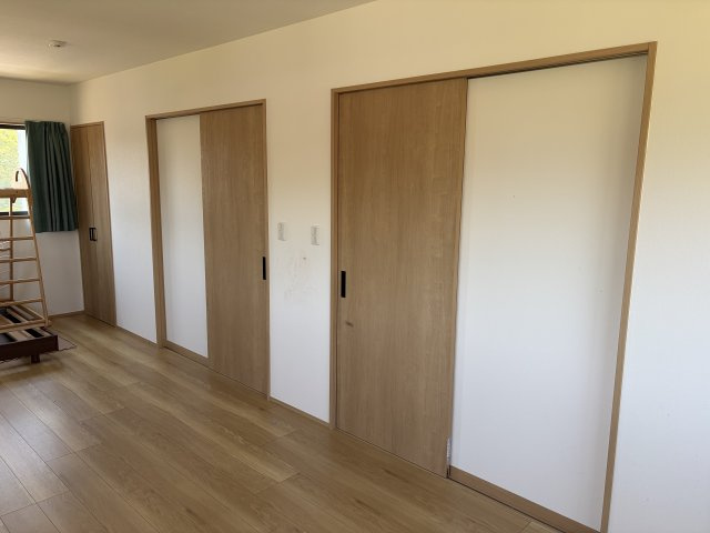 取手市小文間　中古戸建ての子供部屋