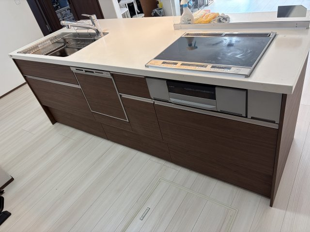 取手市小文間　中古戸建てのキッチン