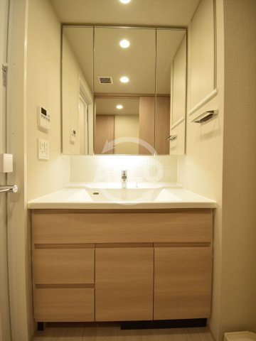 ブランズ大阪松屋町の独立洗面台|ブランズ大阪松屋町　独立洗面台