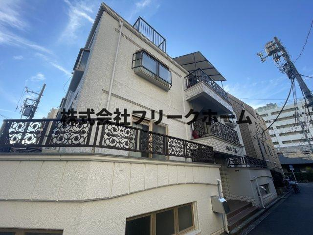 三鷹市下連雀３丁目の賃貸マンションの外観
