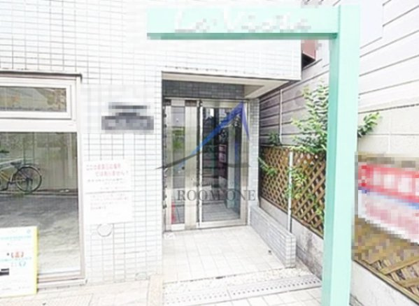 ラ・ヴィスタのエントランス|エントランスです。