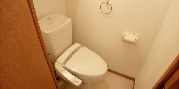 レオパレス赤坂　壱番館のトイレ