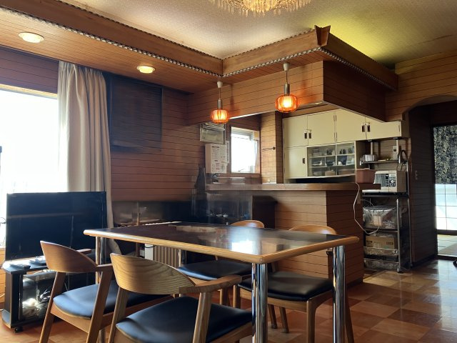 あかねマンションの居間・リビング