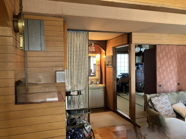あかねマンションの居間・リビング
