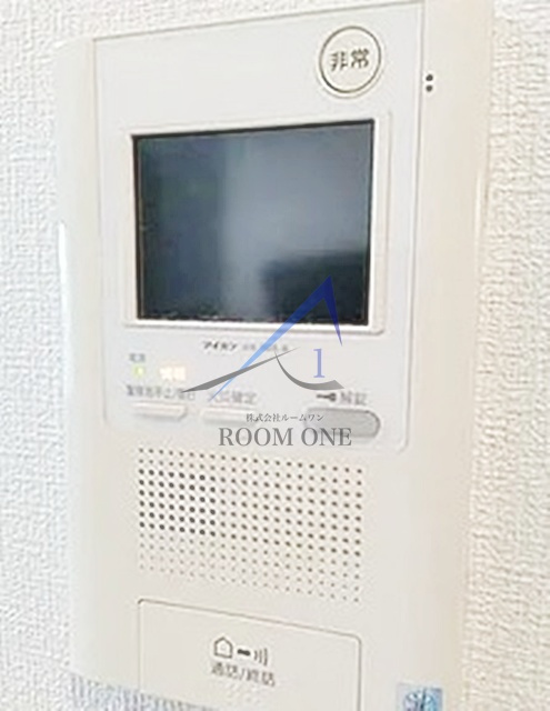 ルモーデ亀戸のセキュリティ|モニター付きインターホンです。