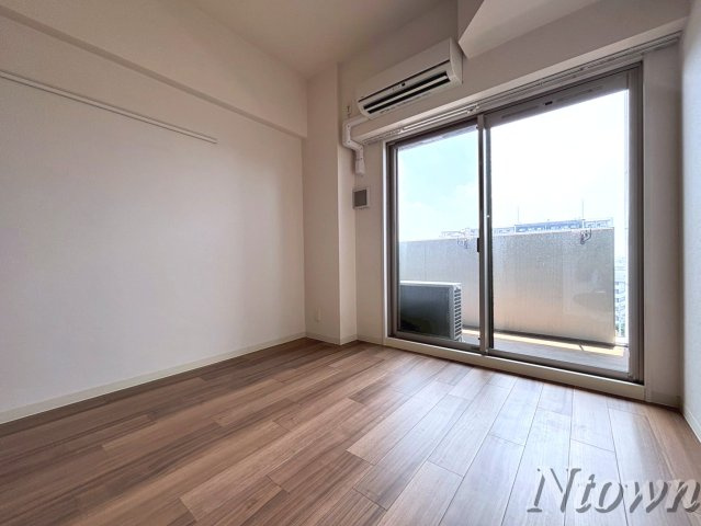 【居間・リビング】 | プレサンス名古屋グロウ | ゆったり過ごせる居間です