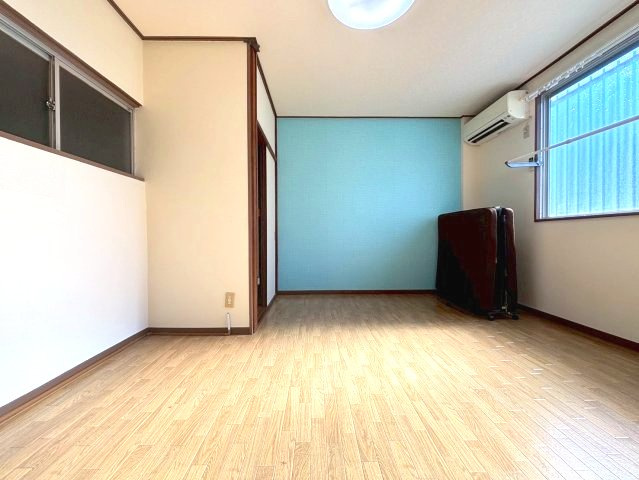 暁21・0号館の洋室