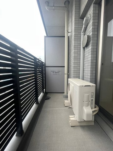 プレサンス千種アイル　名古屋市賃貸　仲介手数料無料のバルコニー