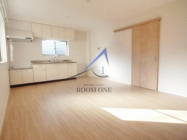 サンクトいずみの居間・リビング|洋室のお部屋です。