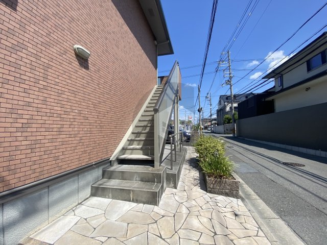 メゾンKのエントランス