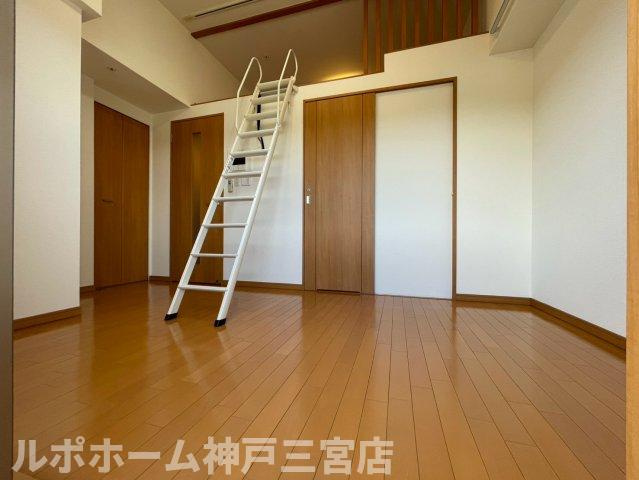 エステムコート神戸県庁前Ⅲフィエルテの居間・リビング