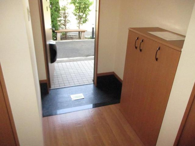 【玄関】 | グランチェスタ | 玄関