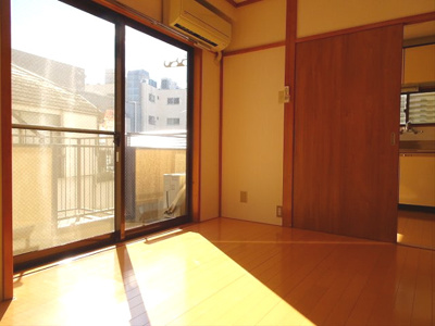 【寝室】 | 坂ビル
