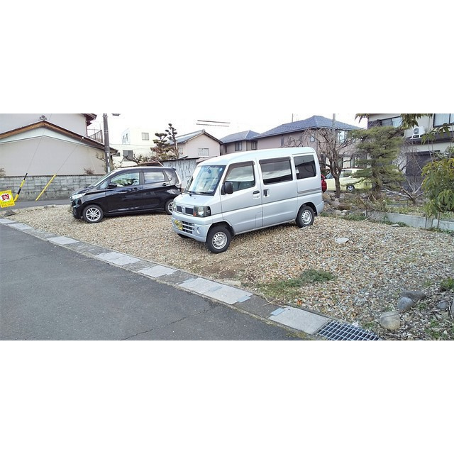 上土居3丁目神谷駐車場の駐車場